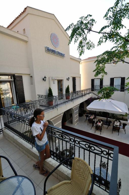 Vila Duric - Ex Hotel Duric Petrovac Exteriér fotografie