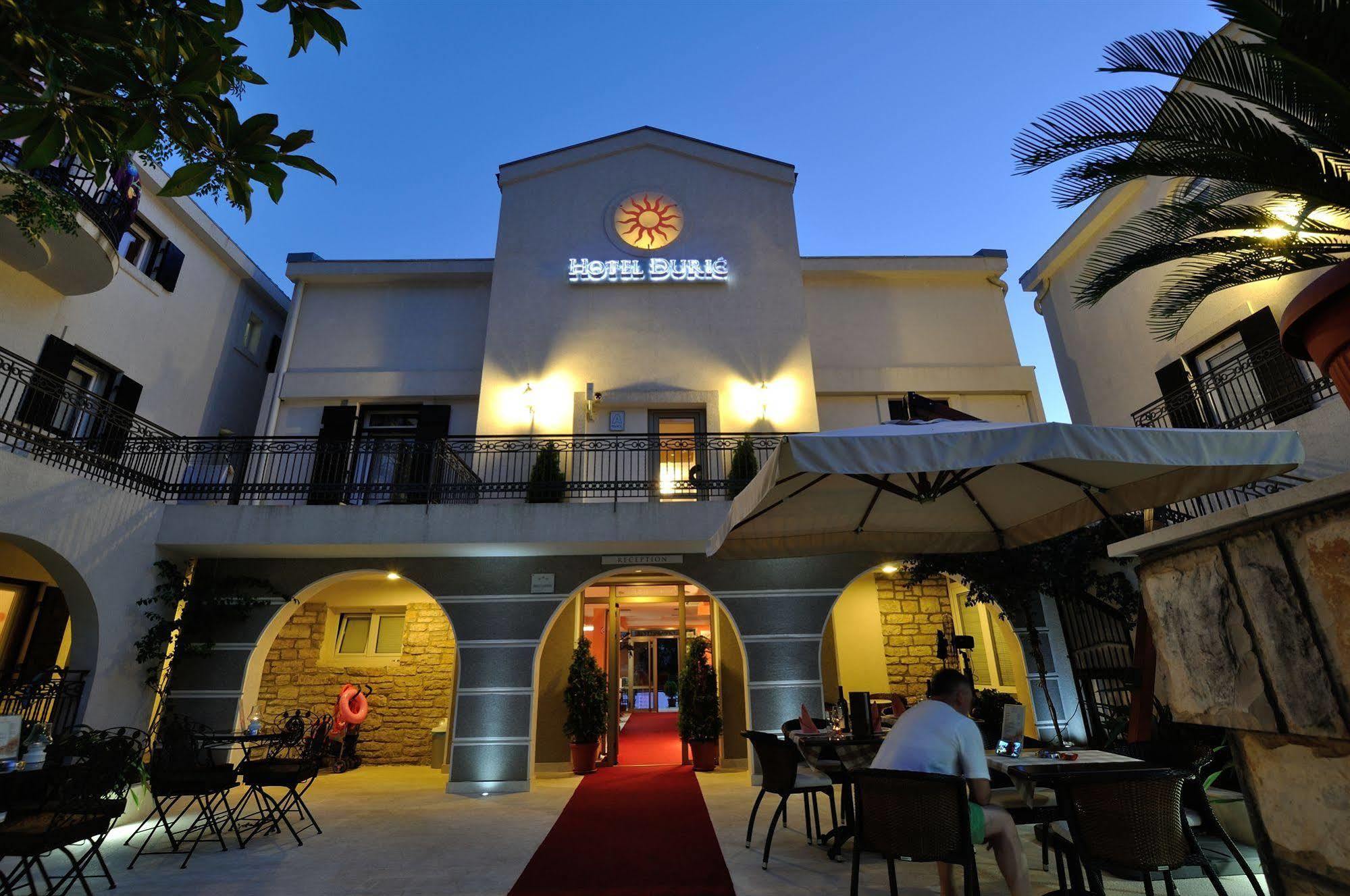 Vila Duric - Ex Hotel Duric Petrovac Exteriér fotografie